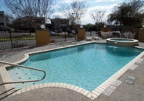 Comfort Suites Airport North