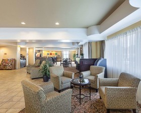 Comfort Suites Medical Center Near Six Flags