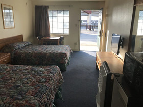 Country Inn Motel