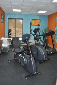 Days Inn & Suites by Wyndham San Antonio near Frost Bank Ctr