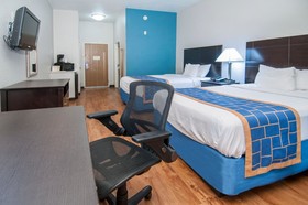 Days Inn & Suites by Wyndham San Antonio near Frost Bank Ctr