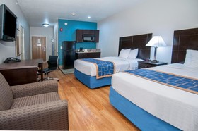 Days Inn & Suites by Wyndham San Antonio near Frost Bank Ctr