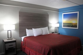 Days Inn by Wyndham Central San Antonio NW Medical Center