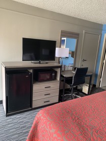 Days Inn by Wyndham Central San Antonio NW Medical Center