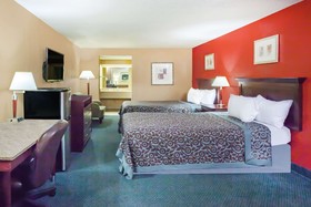 Days Inn by Wyndham San Antonio Alamo/Riverwalk