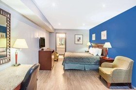 Days Inn by Wyndham San Antonio Alamo/Riverwalk