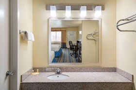 Days Inn by Wyndham San Antonio Seaworld/Lackland AFB