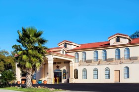 Days Inn by Wyndham San Antonio Seaworld/Lackland AFB