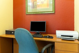 Days Inn by Wyndham San Antonio at Palo Alto