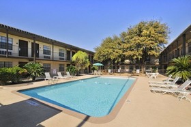 Deluxe Inn San Antonio/Near Lackland AFB