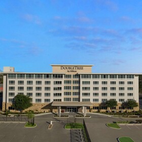 DoubleTree by Hilton San Antonio