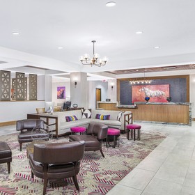 DoubleTree by Hilton San Antonio