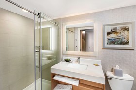 DoubleTree by Hilton San Antonio