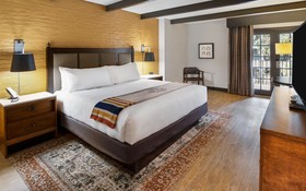 Estancia del Norte San Antonio, Tapestry Collection by Hilton
