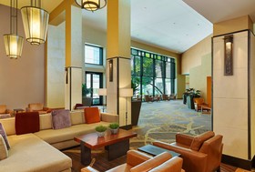 DoubleTree by Hilton San Antonio Airport
