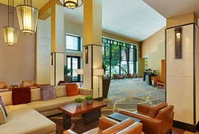 DoubleTree by Hilton San Antonio Airport
