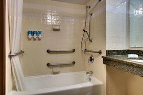 Drury Inn & Suites Northwest Medical Center