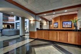 Drury Inn & Suites Northwest Medical Center