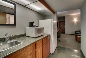 Drury Inn & Suites Northwest Medical Center