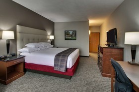 Drury Inn & Suites Northwest Medical Center
