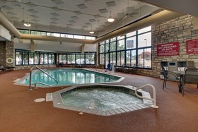 Drury Inn & Suites Northwest Medical Center