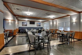 Drury Inn & Suites Northwest Medical Center