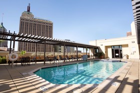 Drury Inn & Suites Riverwalk San Antonio