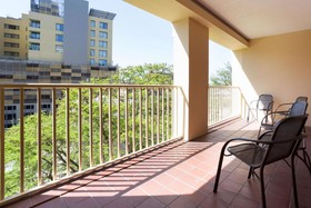 Drury Inn & Suites Riverwalk San Antonio