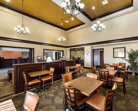 SureStay Plus Hotel by Best Western San Antonio North