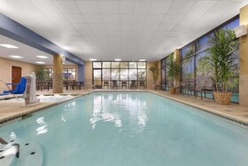 Embassy Suites by Hilton San Antonio Airport