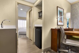 Embassy Suites by Hilton San Antonio Airport