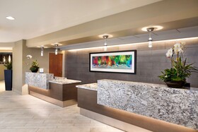 Embassy Suites by Hilton San Antonio Airport