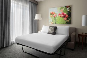 Embassy Suites by Hilton San Antonio Riverwalk Downtown