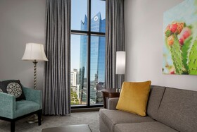 Embassy Suites by Hilton San Antonio Riverwalk Downtown