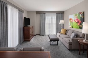 Embassy Suites by Hilton San Antonio Riverwalk Downtown