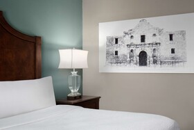 Embassy Suites by Hilton San Antonio Riverwalk Downtown