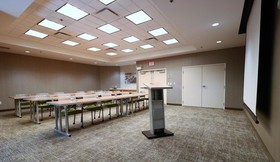 Fairfield Inn & Suites San Antonio Downtown/Alamo Plaza