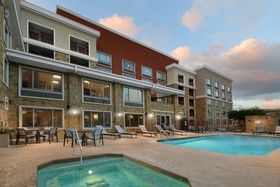Drury Inn & Suites San Antonio Airport