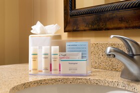 Hampton Inn & Suites San Antonio-Airport
