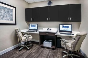 Hampton Inn & Suites San Antonio Brooks City Base