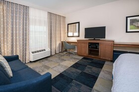 Hampton Inn & Suites San Antonio Brooks City Base