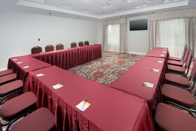 Hampton Inn & Suites San Antonio Lackland Afb Seaworld