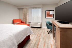 Hampton Inn & Suites San Antonio Lackland Afb Seaworld