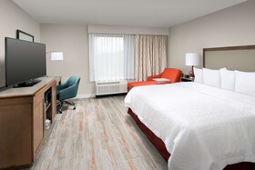 Hampton Inn & Suites San Antonio Lackland Afb Seaworld