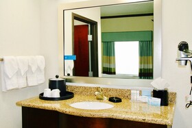 Hampton Inn & Suites San Antonio / Northeast I-35