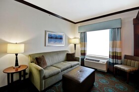 Hampton Inn & Suites San Antonio / Northeast I-35