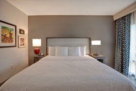 Hampton Inn & Suites San Antonio Riverwalk