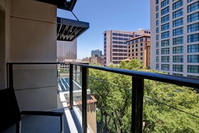 Hampton Inn & Suites San Antonio Riverwalk