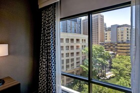 Hampton Inn & Suites San Antonio Riverwalk