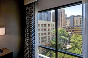 Hampton Inn & Suites San Antonio Riverwalk